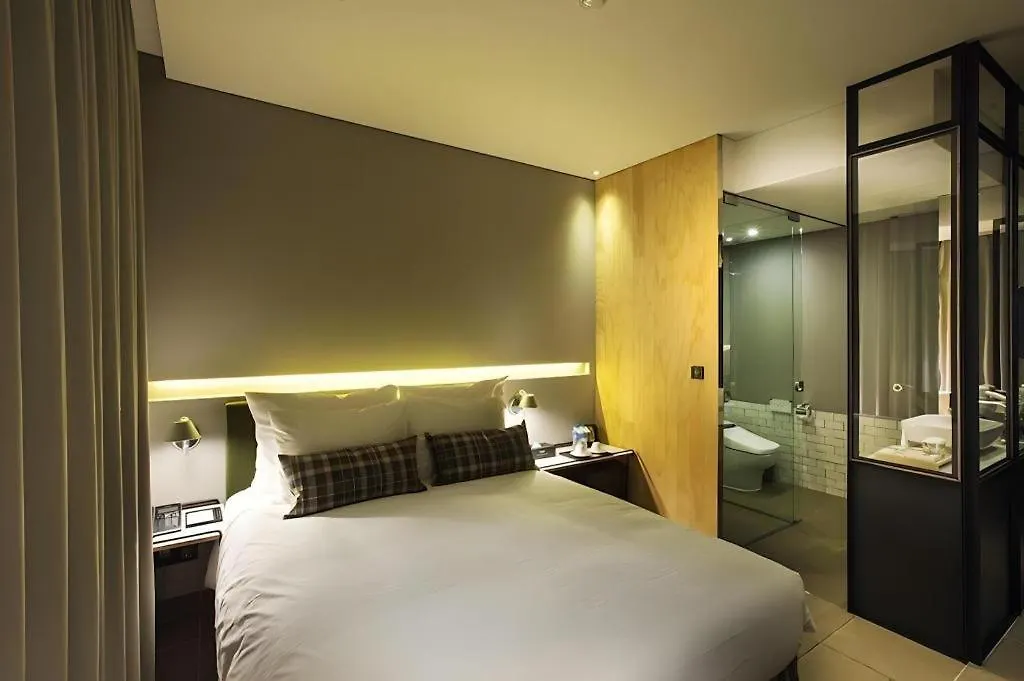 ***  Everrich Hotel Incheon South Korea