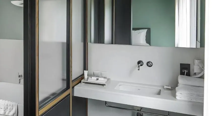 Everrich Hotel Incheon 4*,